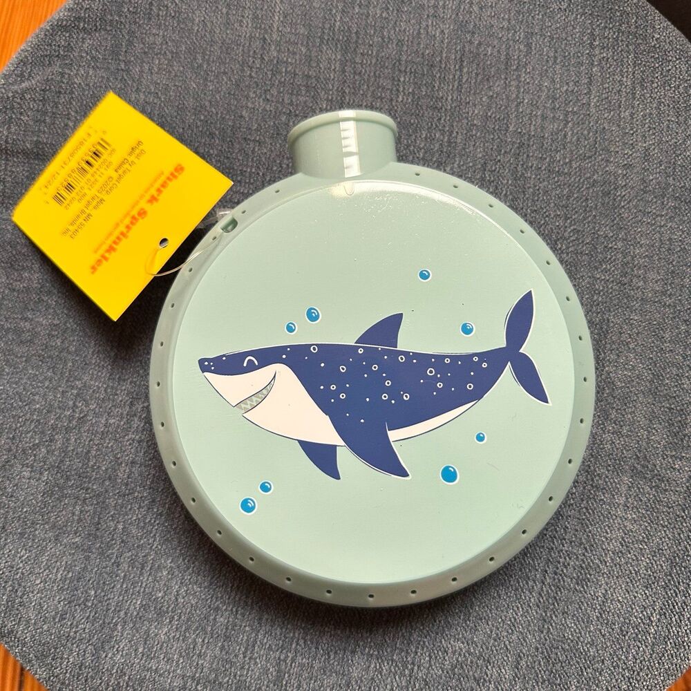 NEW shark sprinkler hose attachment